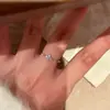 Anillo de diamante de trébol de cuatro hojas, estilo minimalista, adecuado para uso diario y para ir al trabajo, anillo articulado, diseño floral, diamante único, engaste de cuatro garras, anillo para el dedo índice