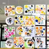 Arte de Kusama Yayoi Lunares Lunares Pegatina Jardín de Infancia Escuela Arte Decoración de Pared Diseño Temático Pegatina de Pared