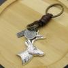 Llavero Creativo para Hombre Aleación Cabeza de Ciervo Llavero Trenzado de Cuero Retro Color Bronce Antiguo
