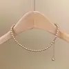 Colar de pérolas para taça de champanhe estilo Ni Ni corrente para clavícula de luxo leve design de nicho colar estilo frio