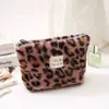 Bolsa de Cosméticos Transfronteriza, Gran Capacidad, Bolsa de Tocador Portátil de Felpa de Alta Gama, Bolsa de Almacenamiento de Viaje con Estampado de Leopardo, Bufanda Cálida