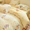 Juego de ropa de cama de cuatro piezas con forro polar, terciopelo de leche, ropa de cama cálida de invierno, sábana y funda de edredón lindas de dibujos animados, juego de tres piezas de felpa