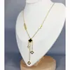 Collar de Acero de Titanio con Colgante Hueco de Trébol de Cuatro Hojas para Mujer, Elegante Cadena para Clavícula con Borla, Nuevo Accesorio de Cadena para el Cuello Estilo Hip-Hop