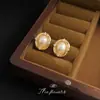 Pendientes Ovalados Geométricos de Temperamento Estilo Palacio Retro Francés Pendientes de Zirconia y Perla de Moda de Lujo Ligero para Viajes Diarios para Mujeres