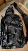 Bolsa de Peito Pequena Masculina Bolsa de Ombro para Ciclismo Bolsa de Peito Tática Camuflagem Militar Bolsa Lateral Portátil para Montanhismo ao Ar Livre Venda Direta da Fábrica