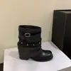 Fivela de cinto de couro com rebites estilo retrô de nicho botas empilhadas botas de salto grosso femininas botas de motocicleta botas western de cowboy de verão botas femininas