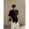 Ropa de Hombre Transfronteriza Estilo Americano Blanca Desestructurada Patchwork Camisa de Manga Corta para Hombre, Fresca y Elegante de Verano Camiseta con Hombros Ligeramente Acolchados