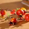 Año Nuevo y Festival de Primavera Fruta de Granada Simulada Hogar Interior Fruta Adornos de Espuma Baya Decorativa Ramas de Fruta de Granada Simulada