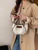 Bolsas de Couro Coreanas de Nicho, Bolsas Transversais, Bolsas Tote Femininas, Bolsas Versáteis da Moda para o Dia a Dia, Bolsas de Ombro Tipo Saco com Textura