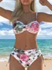 Nuevo traje de baño sexy de dos piezas para comercio exterior europeo y americano con tirantes, sin espalda, corte ajustado, conjunto de bikini estampado para vacaciones