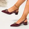 Sandalias Europeas y Americanas Transfronterizas 2026 de una Sola Tira de Charol Europeas y Americanas Transfronterizas con Tacón Grueso Punta Fina para Mujer Estilo Nuevo Exclusivo con Venta al por Mayor Tallas Grandes