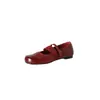 Sapatos Mary Jane de couro super macios, dobráveis e antiderrapantes, sapatos femininos para o outono de 2026, rasos, bico redondo, totalmente em couro, sola macia