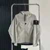 Jaqueta Stone Stone Transfronteiriça Masculina Primavera e Outono Roupa de Trabalho Funcional Americana Jaqueta com Capuz Jaqueta Corta-vento Feminina
