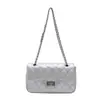Bolsa Quadrada Pequena Acolchoada com Corrente Elegante para Mulheres 2026 Novo Modelo Bolsa de Mão Estilo Chanel de Luxo Leve Bolsa de Ombro Versátil da Moda