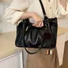 Bolso de mano grande elegante de un solo hombro para mujer, brillante, lujo ligero, moda de otoño, nuevo estilo coreano 2026, bolso de axila para el trabajo