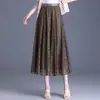 Elegante saia plissada de renda para mulheres, novo estilo outono/inverno 2026, cintura alta, modeladora, comprimento médio, saia de linha A da moda com barra larga