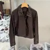 Chaqueta de cuero retorcido, nueva chaqueta de cuero genuino estilo otoño para mujer, estilo corto para figuras petite, chaqueta de cuero de piel de oveja con cera de aceite de capa superior