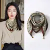 Moda Otoño 2025 Tendencia Nueva Bufanda para Mujer con Estampado Retro Hebilla Magnética Calentador de Cuello Bufanda Cuadrada Perezosa para Cuello