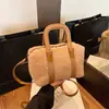 Bolsa de Mão Feminina Transfronteiriça Outono 2026 Nova Bolsa de Trabalho Feminina Textura Vintage Bolsa de Ombro Transversal Fosca