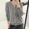 Cárdigan de punto ligero, transpirable, calado, con cuello en V de color contrastante para mujer, nueva moda otoño 2026, abrigo suéter elegante y versátil