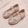 Sapatos de Couro Femininos Estilo Francês Borboleta, Gentis e Elegantes, Estilo de Nicho, Sola Plana, Versáteis, Sapatos de Princesa Delicados