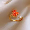 Anillo Geométrico Abierto de Hoja de Arce con Circonita Estilo Vintage Retro, Anillo de Dedo Índice de Lujo Ligero de Gama Alta, Joyería de Moda y Exquisita para Mujeres