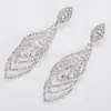 Comércio exterior brincos de moda europeia e americana atacado brincos trançados de diamante atacado suporte a lote misto E393