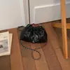 Bolso pequeño de cadena transfronterizo simple y elegante para mujer, nuevo bolso tipo cubo popular de verano 2026, bolso cruzado, bolso de hombro