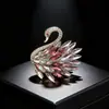 Broche de Cisne de Cristal de Alta Gama, Broche de Animal de Lujo Ligero para Mujer de Alta Gama, Accesorio para Traje de Fiesta de Cena, Pin para Ropa