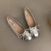Sapatilhas de balé com laço francês e cabeça redonda sapatos de fada sapatos baixos gentis sapatos de noite novos de verão sapatos individuais pequenos para senhoras