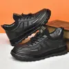 Invierno 2023 Nuevo Estilo Zapatos de Algodón para Hombre con Forro de Lana Calientes de Moda Tendencia Zapatos Suela Suave Versátiles Zapatos Deportivos Casuales sin Cordones