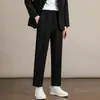 Pantalones de otoño para hombre estilo Hong Kong, corte limpio, color liso, pierna curva, caída, corte slim, estilizan, versátiles, pierna recta, pantalones casuales