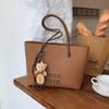Bolsos de Diseño Nicho para Mujer 2025 Otoño Nuevos Bolsos de Hombro de Moda de Alta Gama Bolsos de Cubo Modernos Retro Bolsos