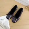 Versión de piel de oveja de bailarinas estilo dulce con lazo y lunares para mujer, zapatos planos sin cordones de punta redonda para ir al trabajo