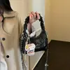 Bolso de mano tejido plisado de alta calidad para mujer, nueva colección de verano 2026, bolso cruzado con correa de cadena para el trabajo