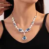 Conjunto de Brincos Pendentes Gota de Diamante Colar Estilo Palácio Retrô Corrente para Clavícula Luxo Acessível Colar Elegante de Alta Qualidade para Mulheres