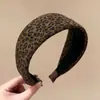 Faixa de cabeça vintage com estampa de leopardo para mulheres, turbante de aba larga, faixa de cabeça que cobre o cabelo, elegante e único, acessório de cabelo de alta qualidade