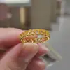Anel de Gelo Picado para Mulheres, Gypsophila Dourada de Casal, Anel Dourado de Gelo Picado, Anel Círculo Fino Liso, Atacado
