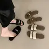 Sandalias planas Chuyuji de estilo francés con punta cuadrada y hebilla para mujer, para uso exterior en verano, nuevo modelo 2026, adecuadas para combinar con faldas para vacaciones