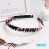 Faixa de Cabelo de Tecido Estilo Coreano com Design Floral, Presilha de Cabelo Tipo Pente, Faixa de Cabelo Totalmente Coberta Enrolada em Tecido Feita à Mão com Dentes para Prender o Cabelo