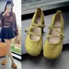 Zapatos Mary Jane de gamuza con tiras cruzadas estilo retro francés para mujer, nuevos zapatos de ballet versátiles de otoño 2026