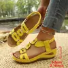 Nuevas Sandalias de Cuña Estilo Europeo y Americano para Mujer 2026, Verano, Correa Elástica, Suela Gruesa, Huecas, Moda Versátil, Tallas Grandes