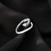 Anillo de serpiente de circón Super Flash con diseño de nicho de lujo ligero para mujer, anillo de dedo índice abierto, anillo de plata esterlina de estilo frío