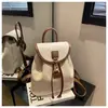 Mochila de alta gama, gran capacidad, nuevo estilo 2025, bolso de moda para mujer, estilo coreano, acabado mate, ligero y adecuado para el uso diario.