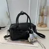 Nova Bolsa de Mão Texturizada de Nicho Estilo Francês para Mulheres, Bolsa Transversal com Acabamento de Luxo, Bolsa Almofada com Fecho Padrão Lichia para a Primavera de 2026