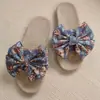 Pantuflas de lino transfronterizas para mujer, con lazo, primavera y verano, para interior y exterior, cómodas, de algodón y lino, para el suelo, de punta abierta, pantuflas para el hogar para mujer
