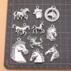 Conjunto de 10 Pingentes e Acessórios Antigos de Cavalo em Prata, 10 Estilos, 1 de Cada, cerca de 35g por Conjunto