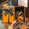 Miu Wind Agua Alcalina Pan Llavero Otoño e Invierno Maillard Lindo Colgante de Pan Pareja Estudiante Decoración de Mochila Escolar