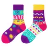 Calcetines originales de moda infantil AB color asimétrico dibujos animados longitud media otoño e invierno caramelos lindos calcetines de algodón para niños y niñas