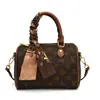 Nova Bolsa de Almofada Estampada Retrô Outono 2025 Feminina Francesa Mais Fácil de Combinar Bolsa de Mão Bolsa Mensageiro Bolsa de Ombro Presbiópica com Letras